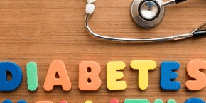 Diabetes mellitus spelled out in different coloured letters next to a stethoscope